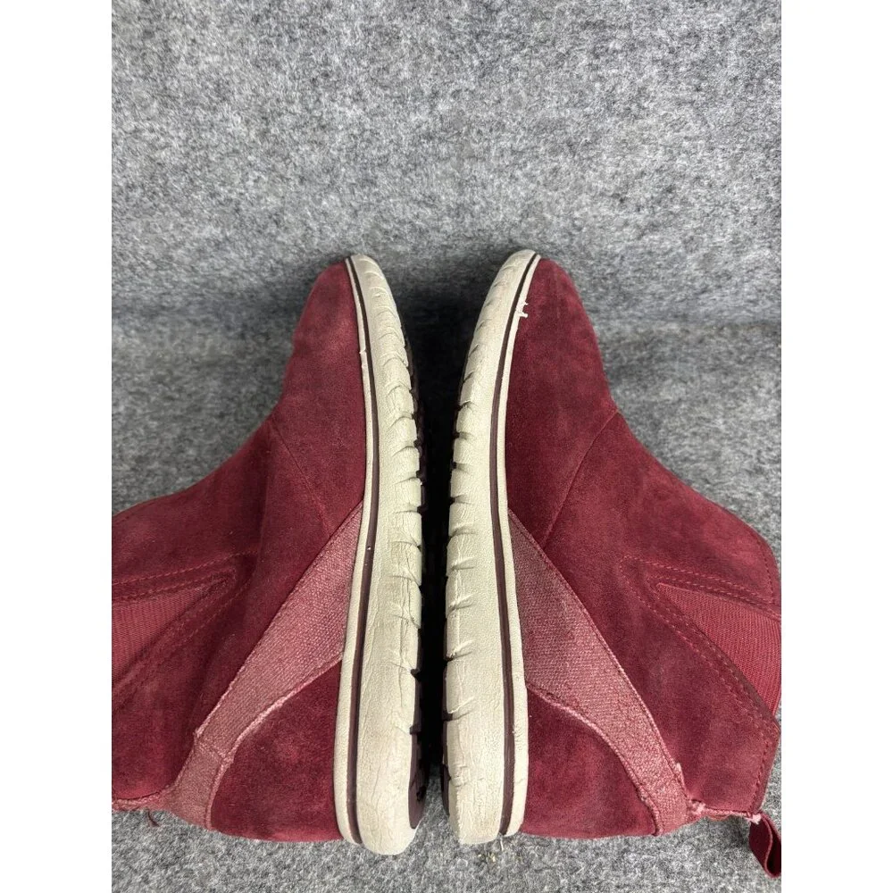 Sorel Boots Womens Size 6.5 Red‎ Suede Waterproof Ankle Pull On Booties Winter